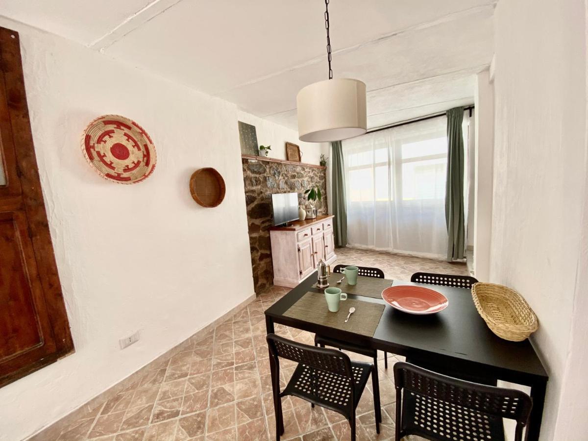 Casadina Apartment Iun Q2891 Oschiri Екстериор снимка